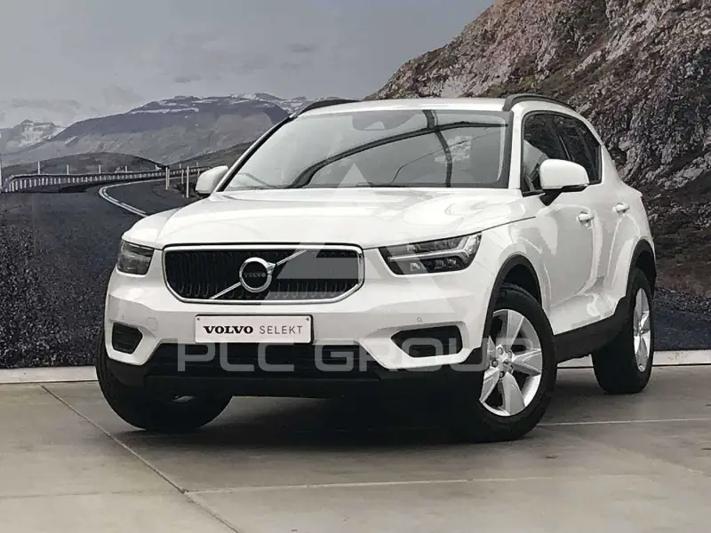 2021 Volvo XC40