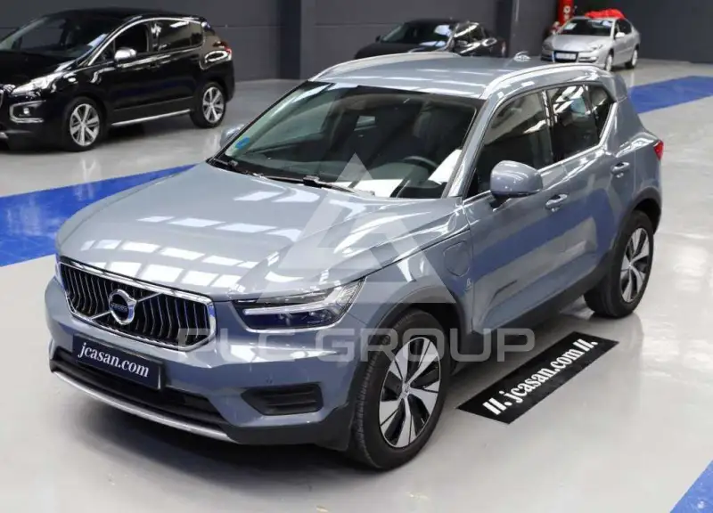 2021 Volvo XC40