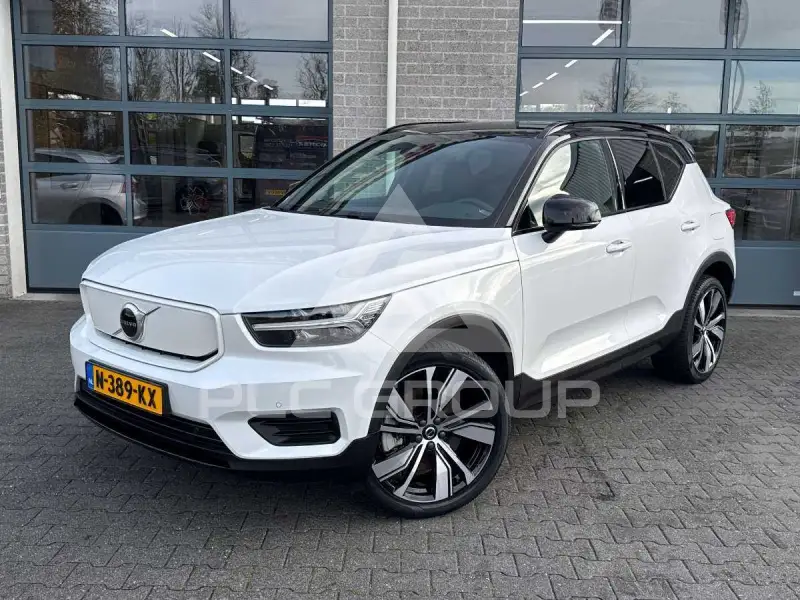 2021 Volvo XC40