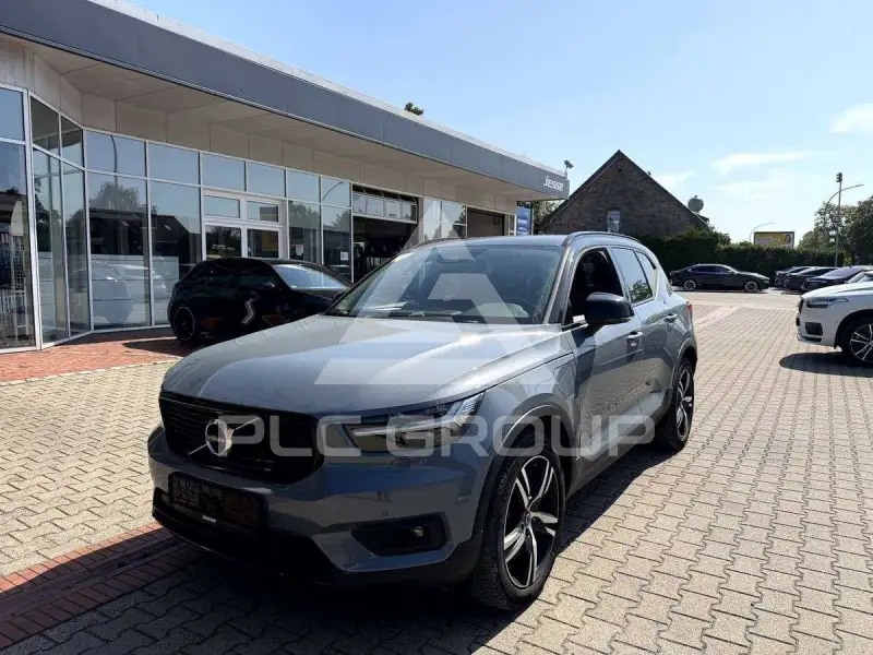 2021 Volvo XC40