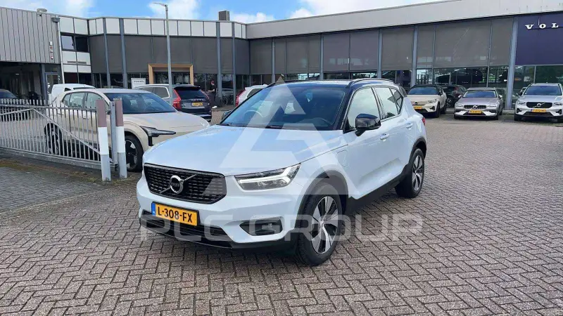 2021 Volvo XC40