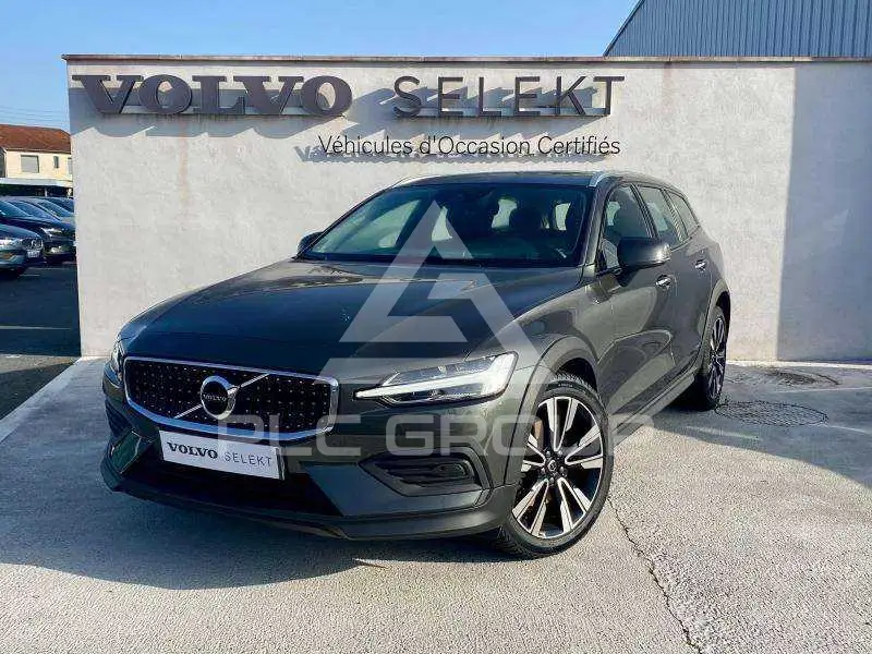 2021 Volvo V60