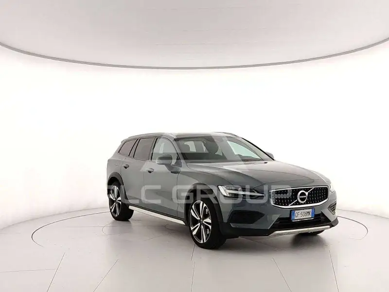 2021 Volvo V60