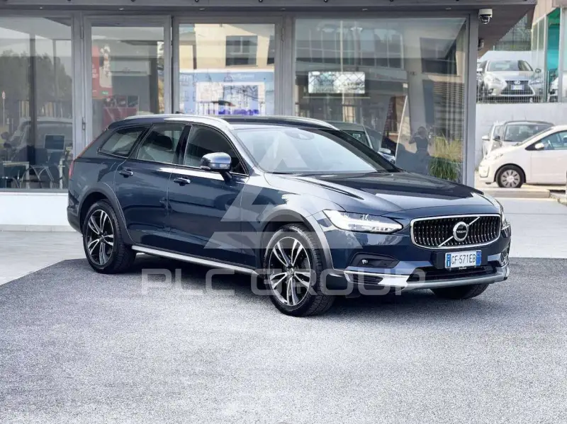 2021 Volvo V90