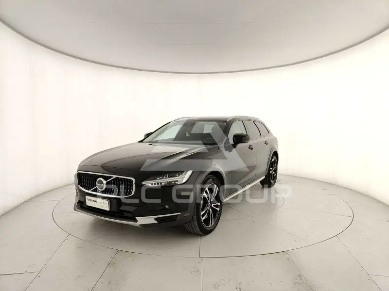 2021 Volvo V90