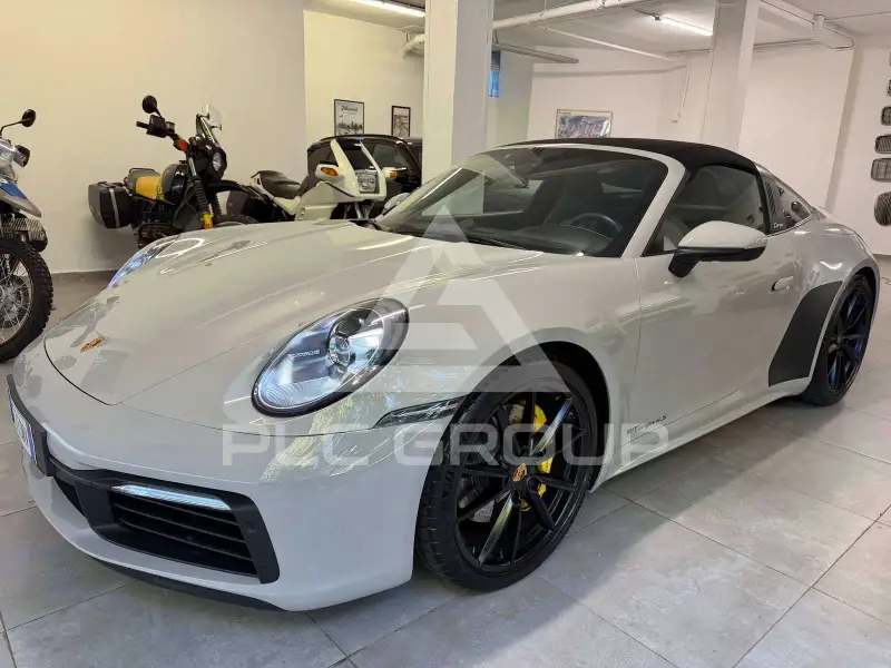 2021 Porsche 911