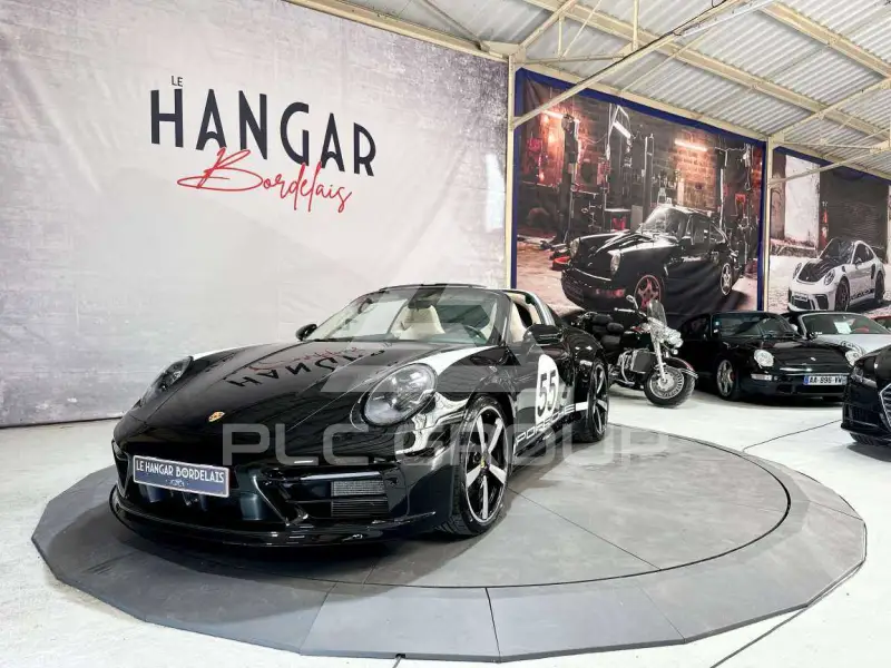 2021 Porsche 911