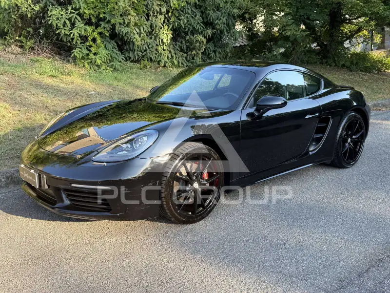 2021 Porsche 718