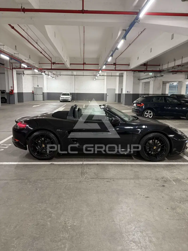2021 Porsche 718