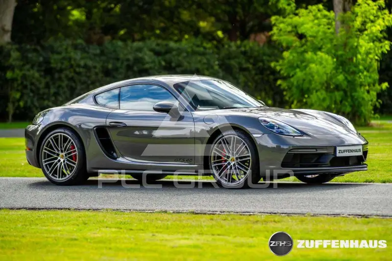 2021 Porsche 718