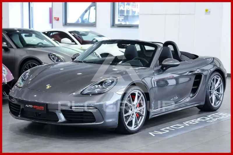 2021 Porsche 718
