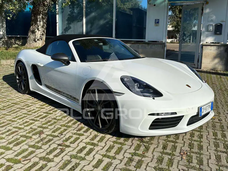 2021 Porsche BOXSTER