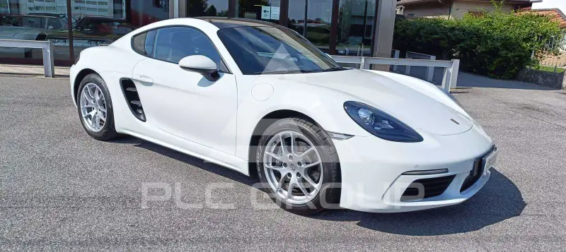 2021 Porsche 718
