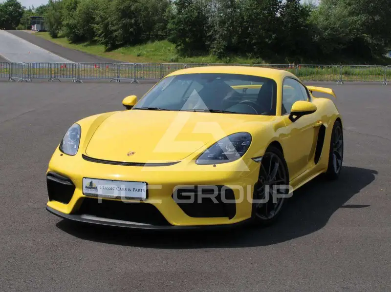 2021 Porsche Cayman