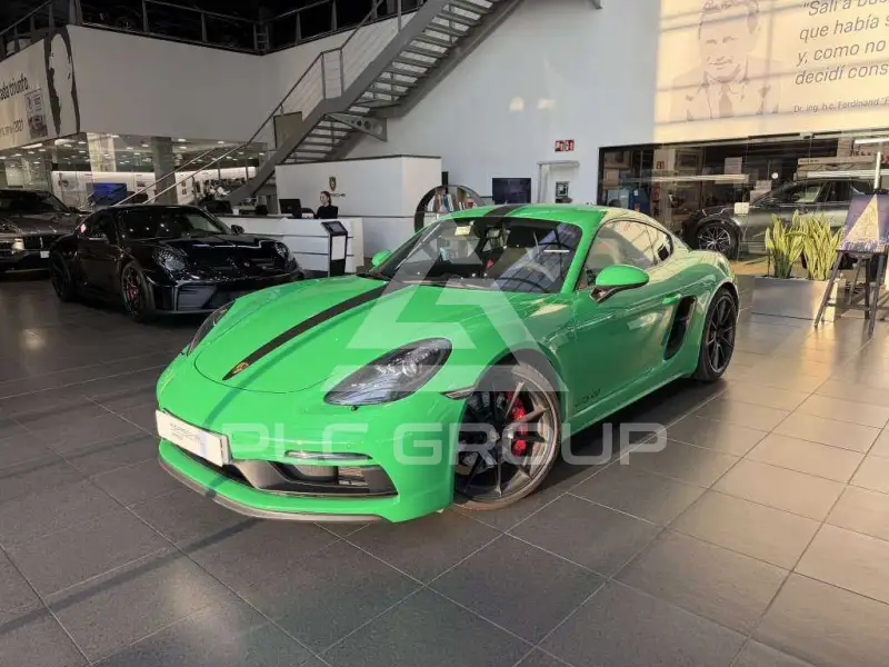 2021 Porsche Cayman