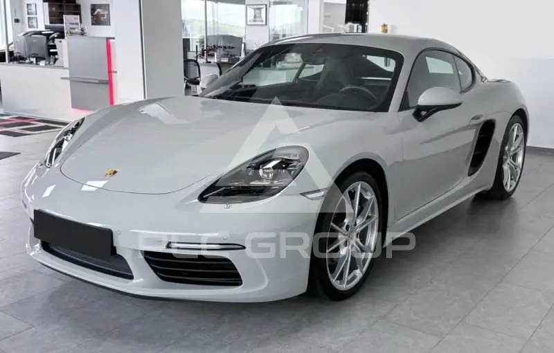 2021 Porsche Cayman
