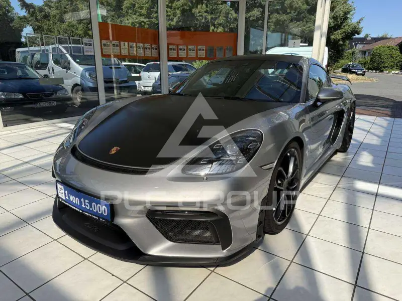 2021 Porsche Cayman