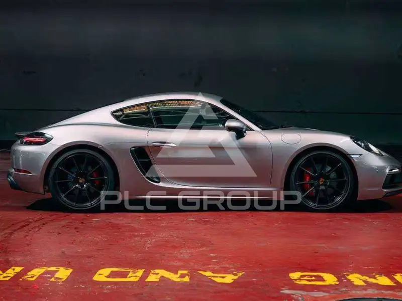 2021 Porsche Cayman