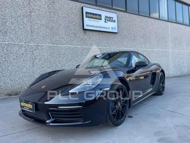 2021 Porsche Cayman