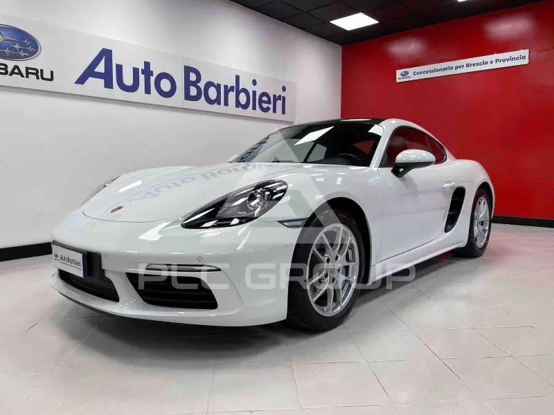 2021 Porsche Cayman