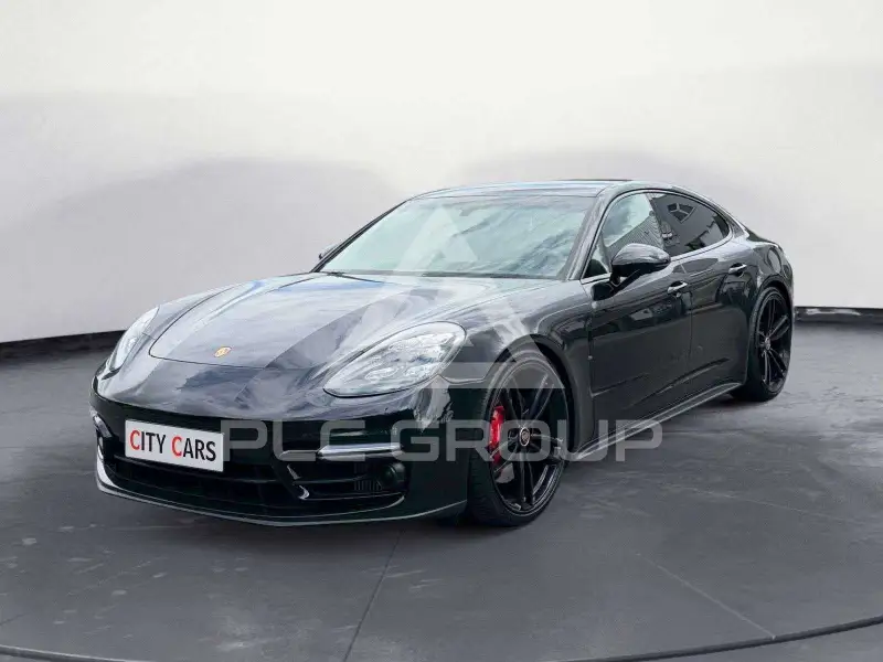 2021 Porsche Panamera
