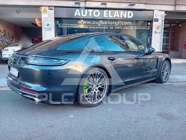 2021 Porsche Panamera