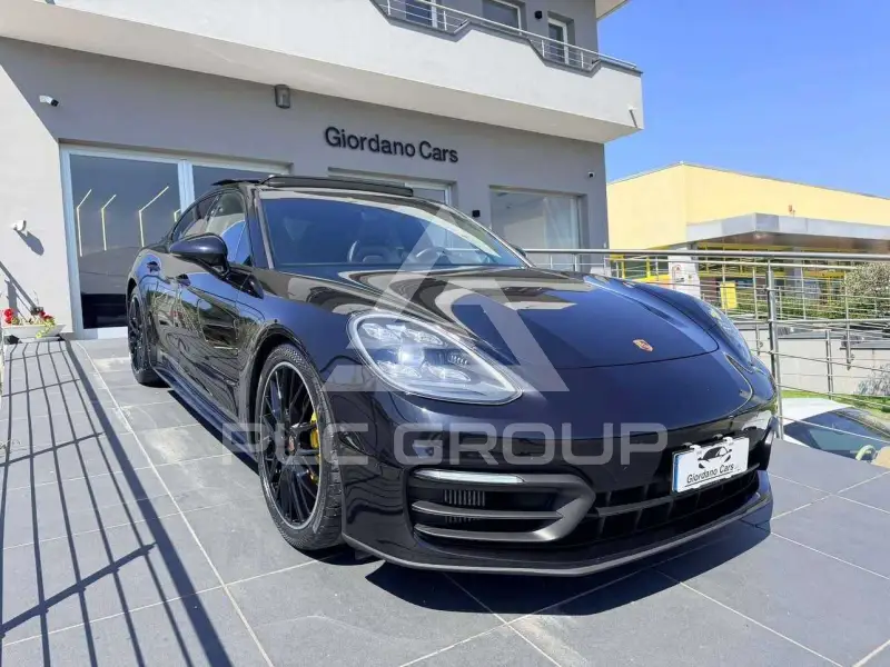 2021 Porsche Panamera
