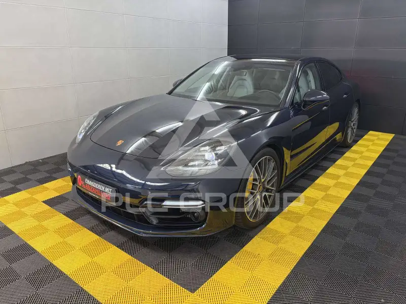 2021 Porsche Panamera