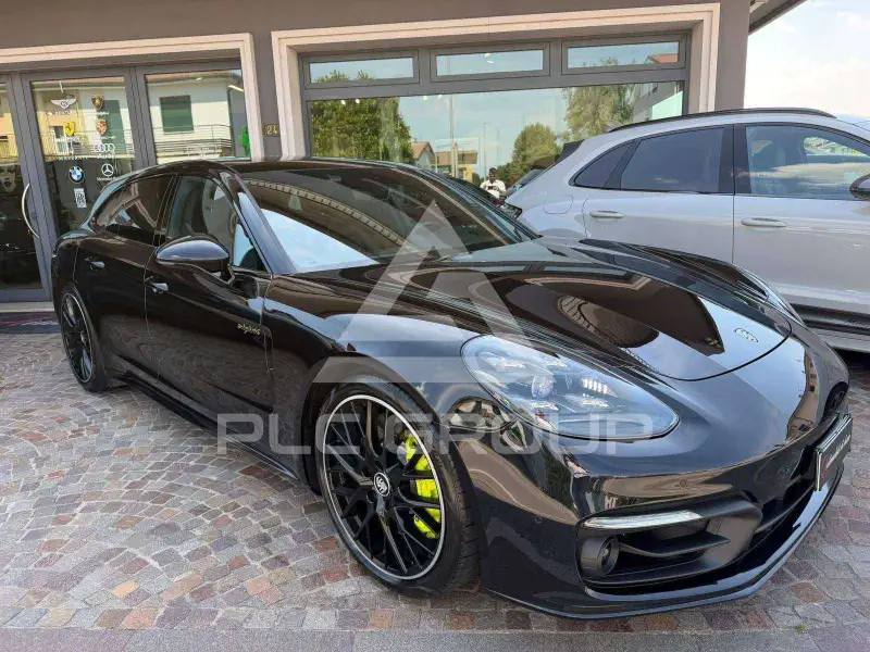 2021 Porsche Panamera