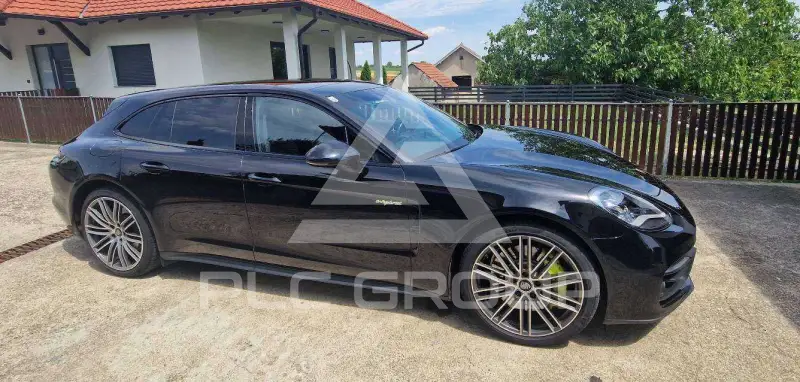 2021 Porsche Panamera