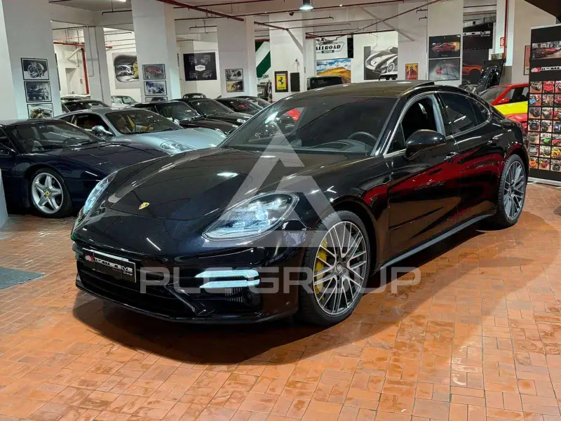2021 Porsche Panamera