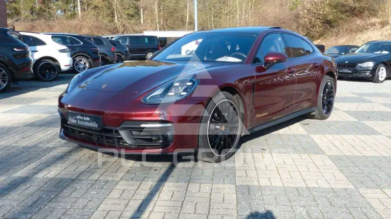 2021 Porsche Panamera