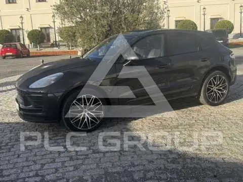 2021 Porsche MACAN