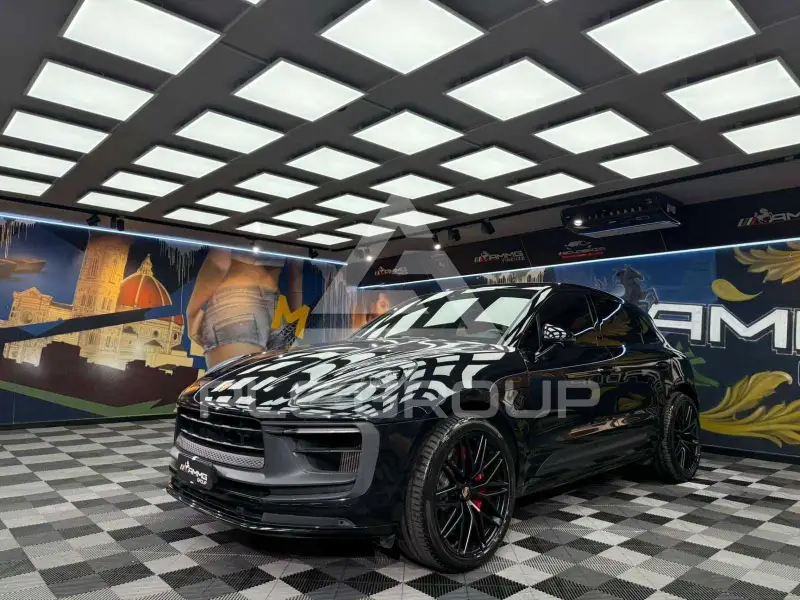 2021 Porsche MACAN