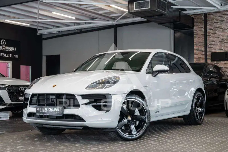 2021 Porsche MACAN
