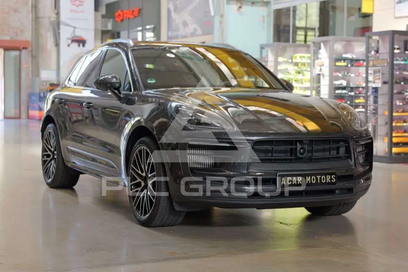 2021 Porsche MACAN