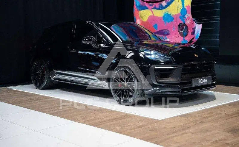 2021 Porsche MACAN