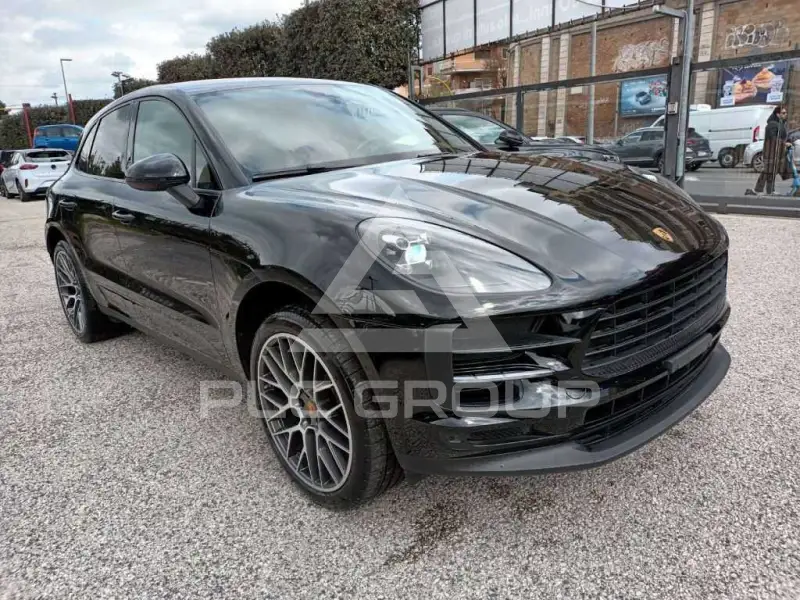 2021 Porsche MACAN