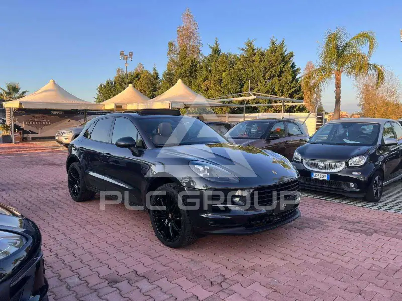 2021 Porsche MACAN