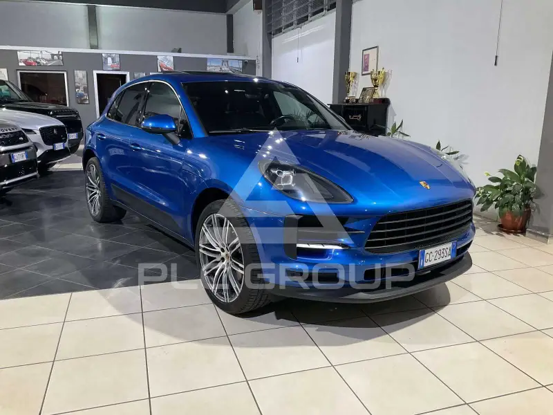 2021 Porsche MACAN