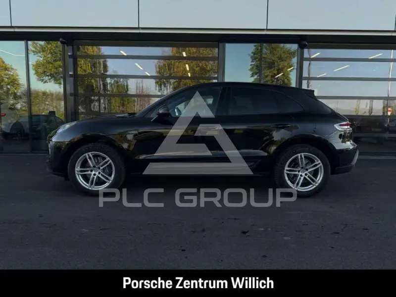 2021 Porsche MACAN