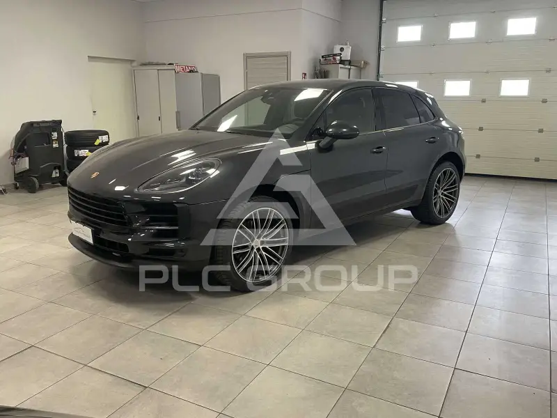 2021 Porsche MACAN