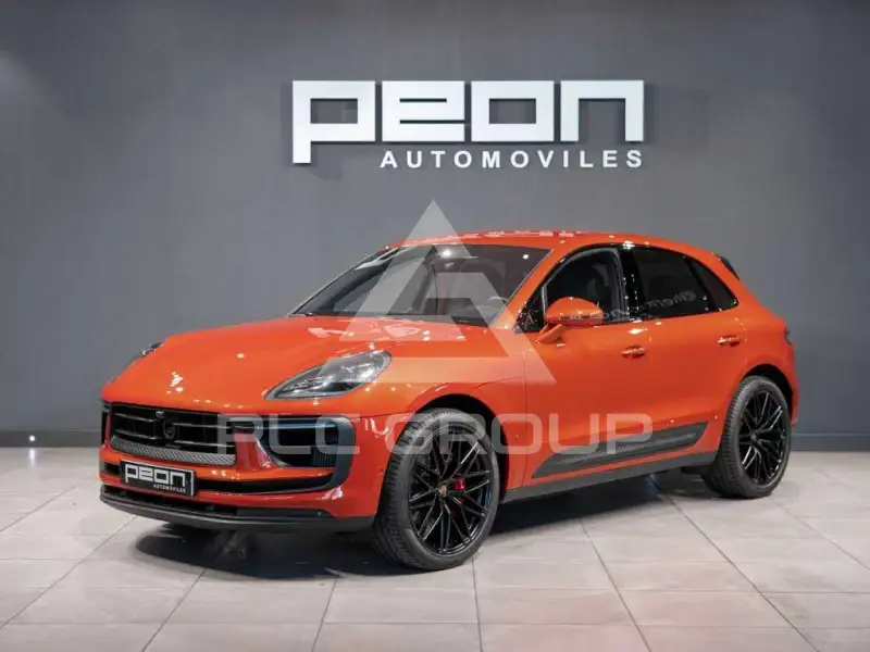 2021 Porsche MACAN