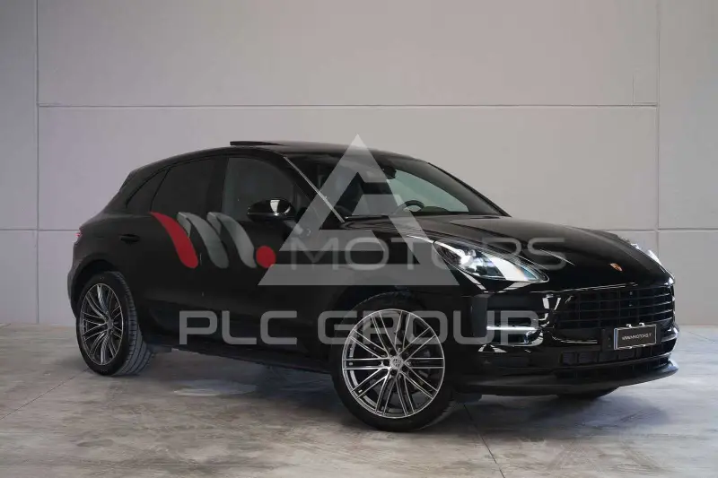 2021 Porsche MACAN