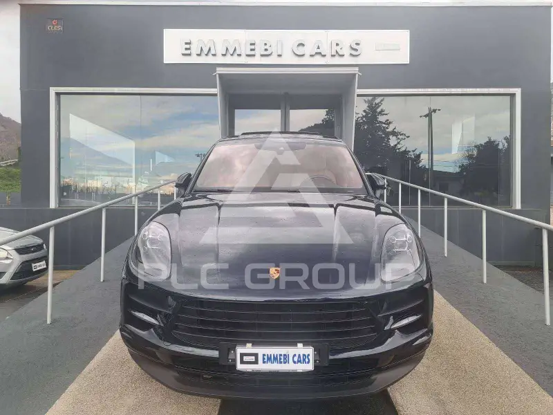 2021 Porsche MACAN