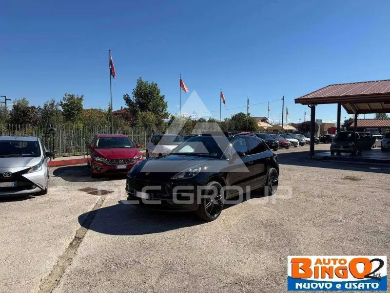2021 Porsche MACAN