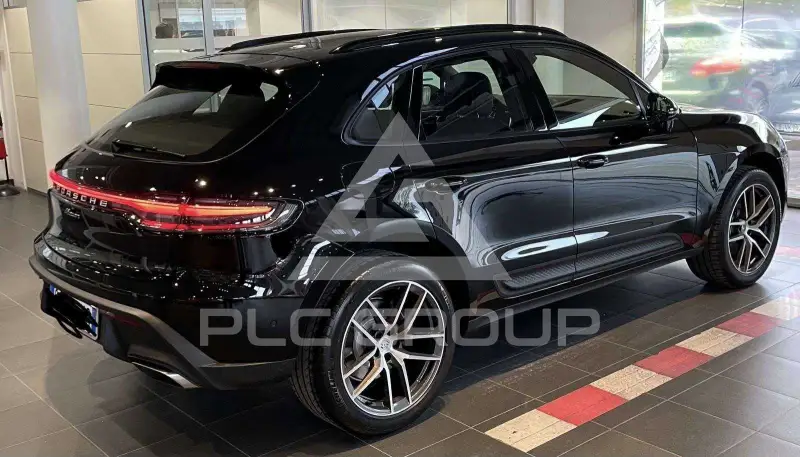 2021 Porsche MACAN