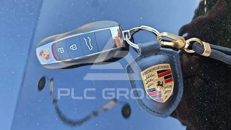 2021 Porsche MACAN
