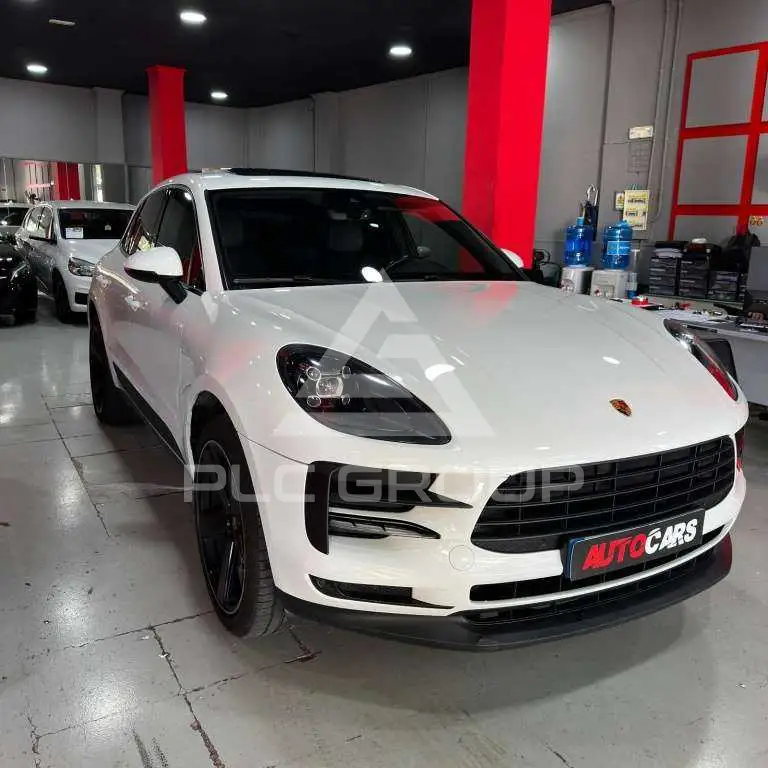 2021 Porsche MACAN