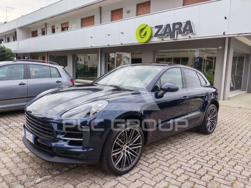 2021 Porsche MACAN